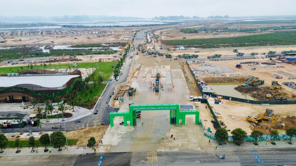 Ra mắt phân khu đầu tiên tại siêu Thành Phố 6.200ha ôm trọn Vịnh di sản Vinhomes Hạ Long Xanh 3