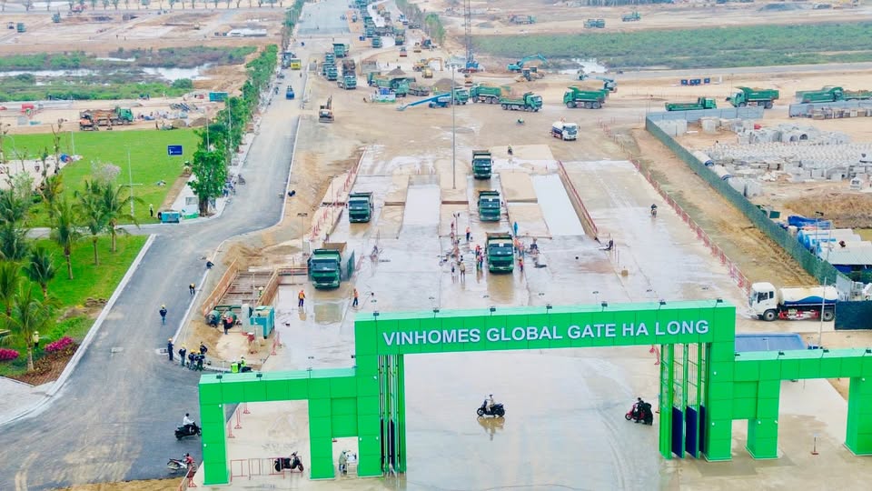 Siêu đô thị Ven Biển 6.200ha VINHOMES HẠ LONG XANH – DỰ ÁN ĐÔ THỊ QUY MÔ LỚN TẠI QUẢNG NINH. 2