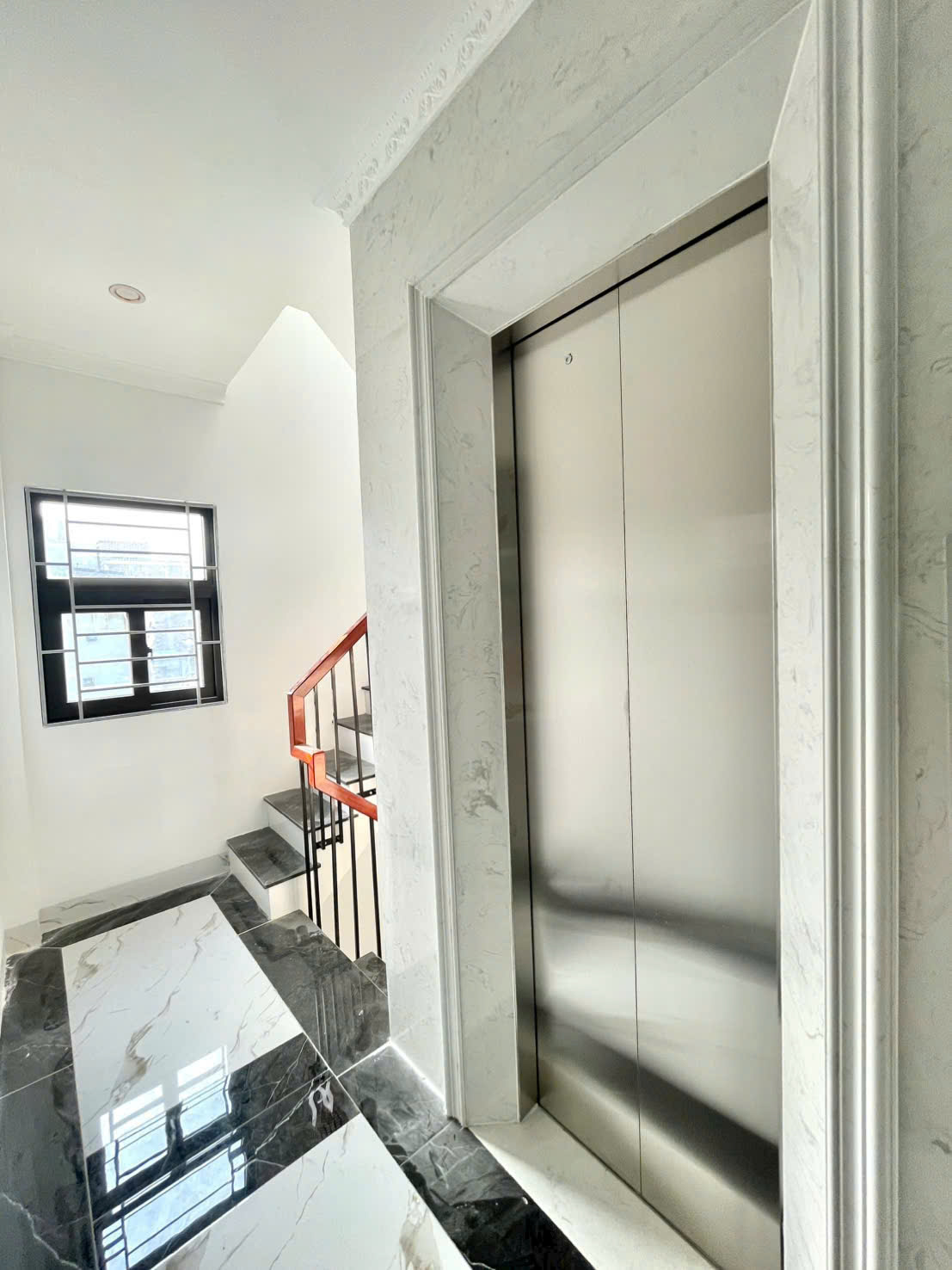 NHÀ ĐẸP 7 TẦNG THANG MÁY - KINH DOANH ĐƯỜNG Ô TÔ TRÁNH CHỈ NHỈNH 10 TỶ. 7