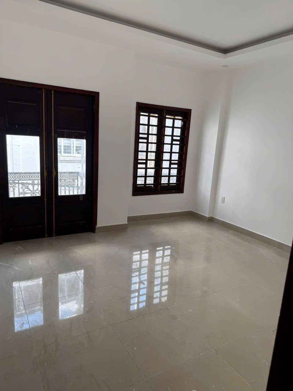 NHÀ MỚI ĐẸP- NGAY KDC 718 QUỐC LỘ 13, 1 TRỆT 2 LẦU 1 TUM, 4PN, 15TR. 2