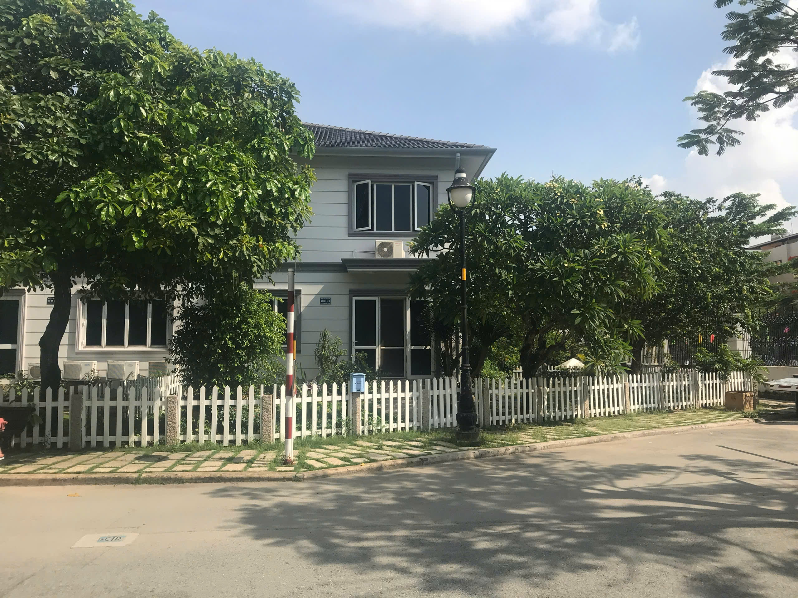 Cho thuê Biệt thựThủ Đức Garden Homes, Diện tích 250m², Giá 28 Triệu/tháng 2
