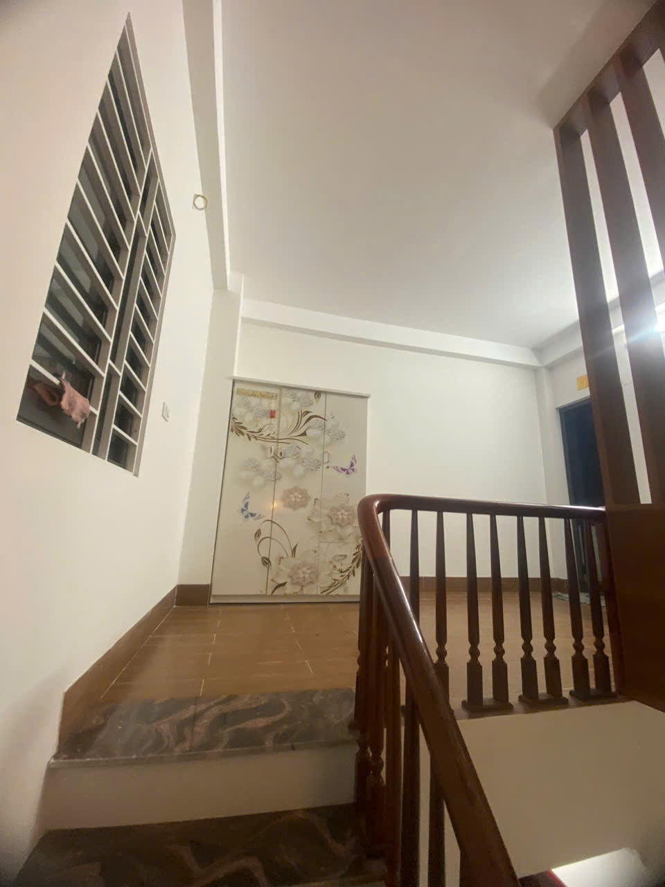 NHÀ ĐẸP 6 TẦNG XÂY ĐỘC LẬP NGAY VŨ XUÂN THIỀU - FULL NỘI THẤT - TRƯỚC NHÀ RỘNG , Ô TÔ ĐỖ 7