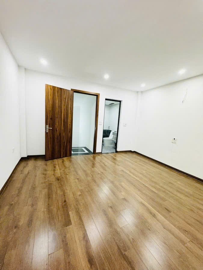 BÁN NHÀ NGỌC THỤY – LONG BIÊN  NHÀ MỚI ĐẸP – Ô TÔ ĐỖ CỔNG – 5 TẦNG 3