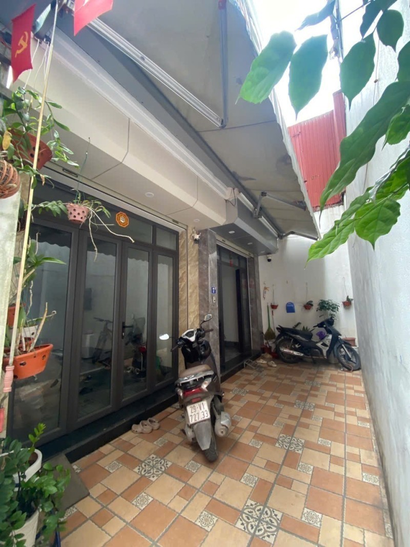 BÁN NHÀ THƯỢNG THANH – LONG BIÊN  NHÀ 5 TẦNG – 10M RA Ô TÔ TRÁNH - 8.2 TỶ 2