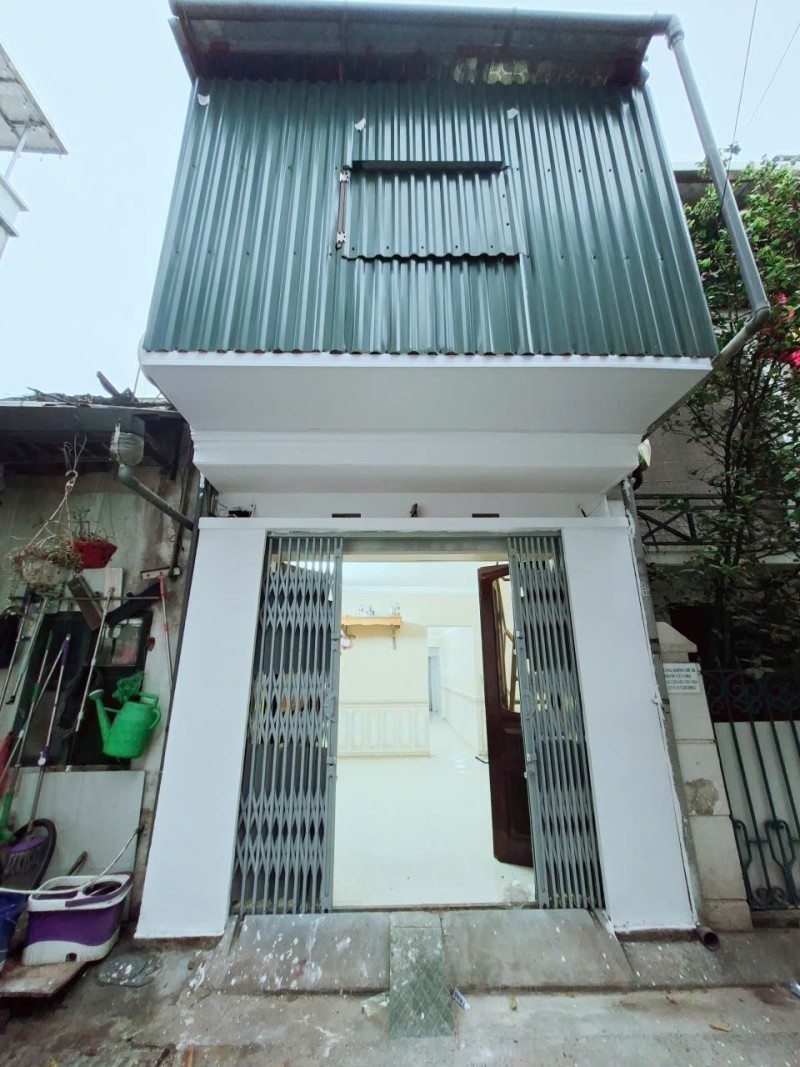 BÁN NHÀ LÝ SƠN – LONG BIÊN  Ô TÔ QUA – 2 TẦNG GIÁ TỐT 2