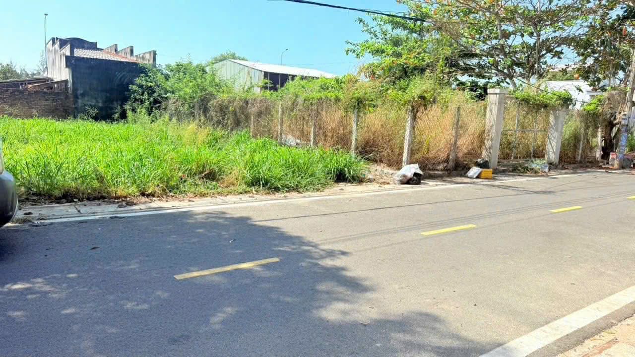 Cần bán Đất đường Võ Văn Kiệt, Xã Lộc An, Diện tích 200m², Giá 1.09 Tỷ 3