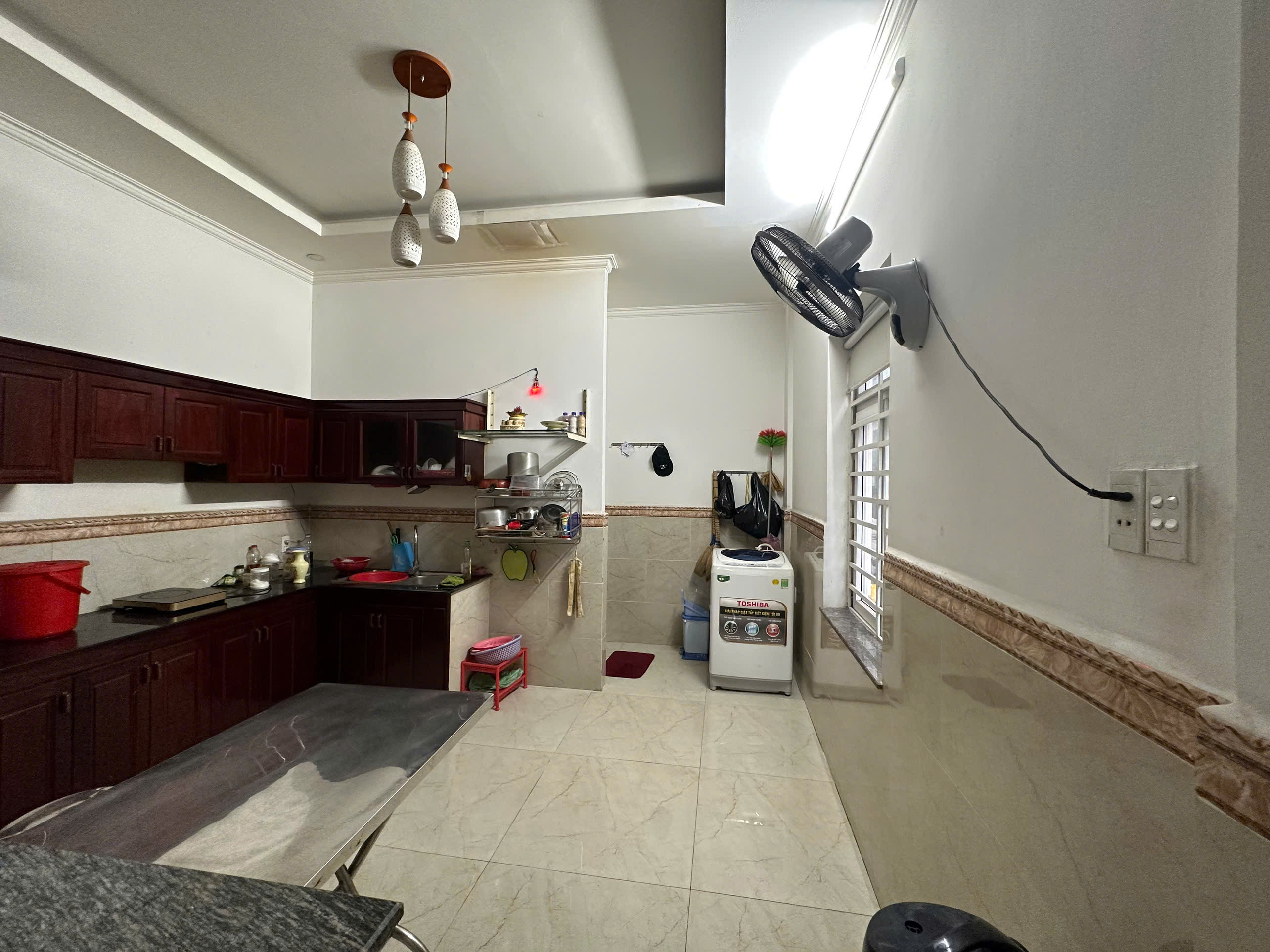 CHO THUÊ NHÀ PHỐ KHU THỦ ĐỨC VILLAGE 718 QUỐC LỘ 13, 3 LẦU, 4PN, 12TR. 7