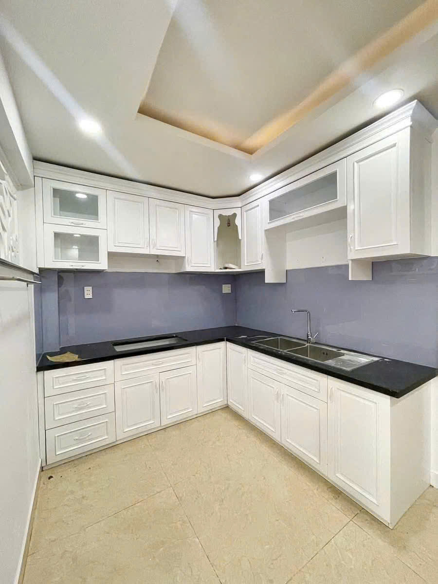 CHO THUÊ NHÀ NGUYÊN CĂN HXT ĐƯỜNG SỐ 20 SAU LƯNG GIGAMALL 5.6M x 12M 4 Tằng 6PN GIÁ 20TR 4