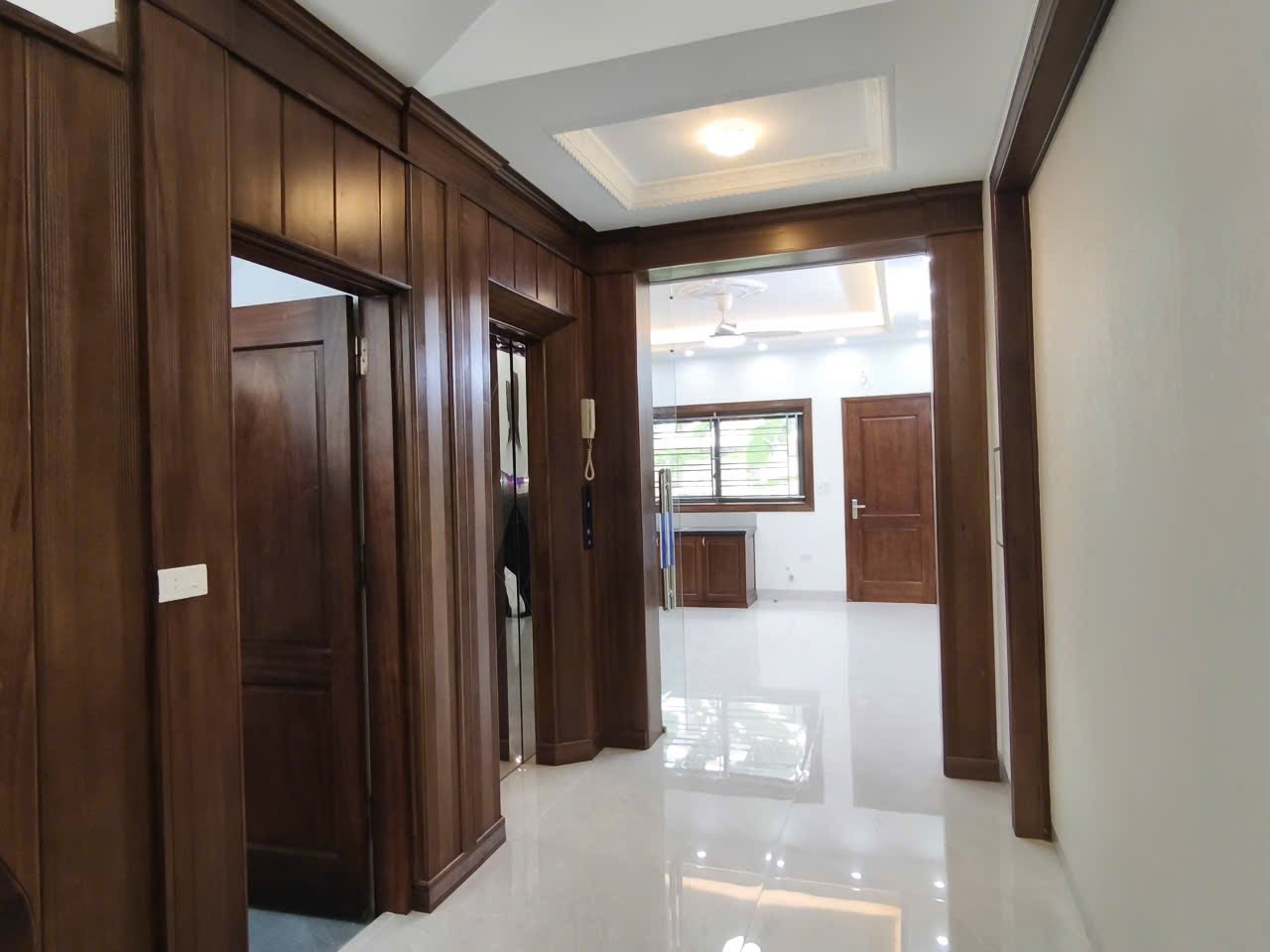 Bán nhà 4 tầng mặt phố KĐT An Phú 2, ph Tân Bình, TP HD, 67.5m2, mt 4.5m, thang máy, gara 9