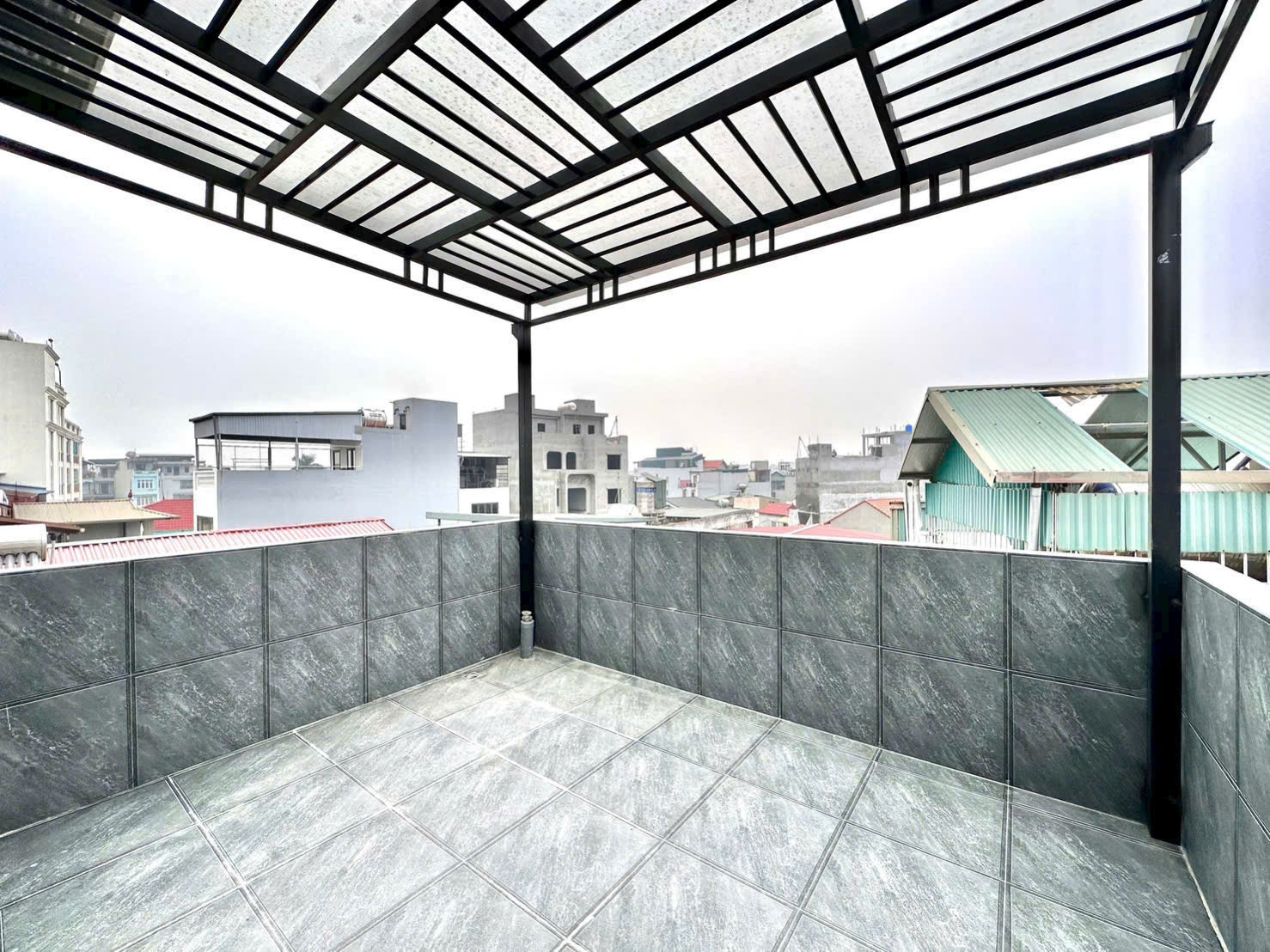 BÁN NHÀ ĐẸP 6 TẦNG THANG MÁY NGAY CẦU LONG BIÊN - SANG HOÀN KIẾM CỰC GẦN . 8