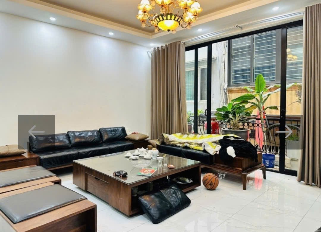 MẶT PHỐ XÃ ĐÀN – VỈA HÈ RỘNG – 4 TẦNG – KINH DOANH ĐỈNH – 45M² – 12.5 TỶ 2