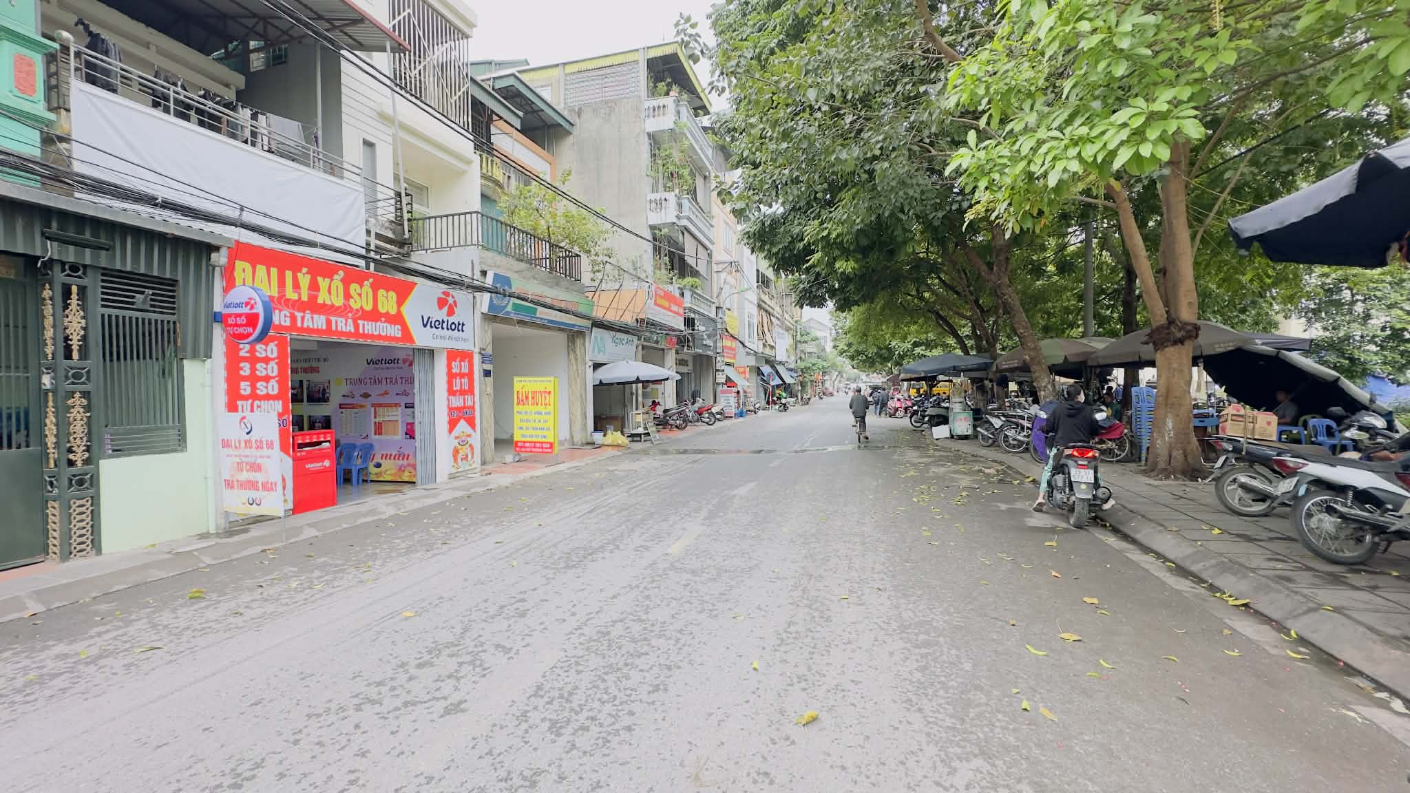 nhà lô góc mặt phố Long Biên, 100m, mặt tiền 7.3m, ôtô 2 chiều 2