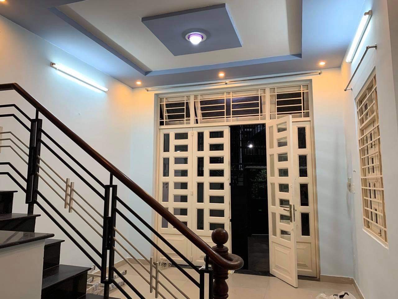 CHO THUÊ NHÀ HẺM XE TẢI - 1 TRỆT 1 LẦU, 3PN, NGAY URBAN GREEN, GẦN VẠN PHÚC- HIỆP BÌNH. 4