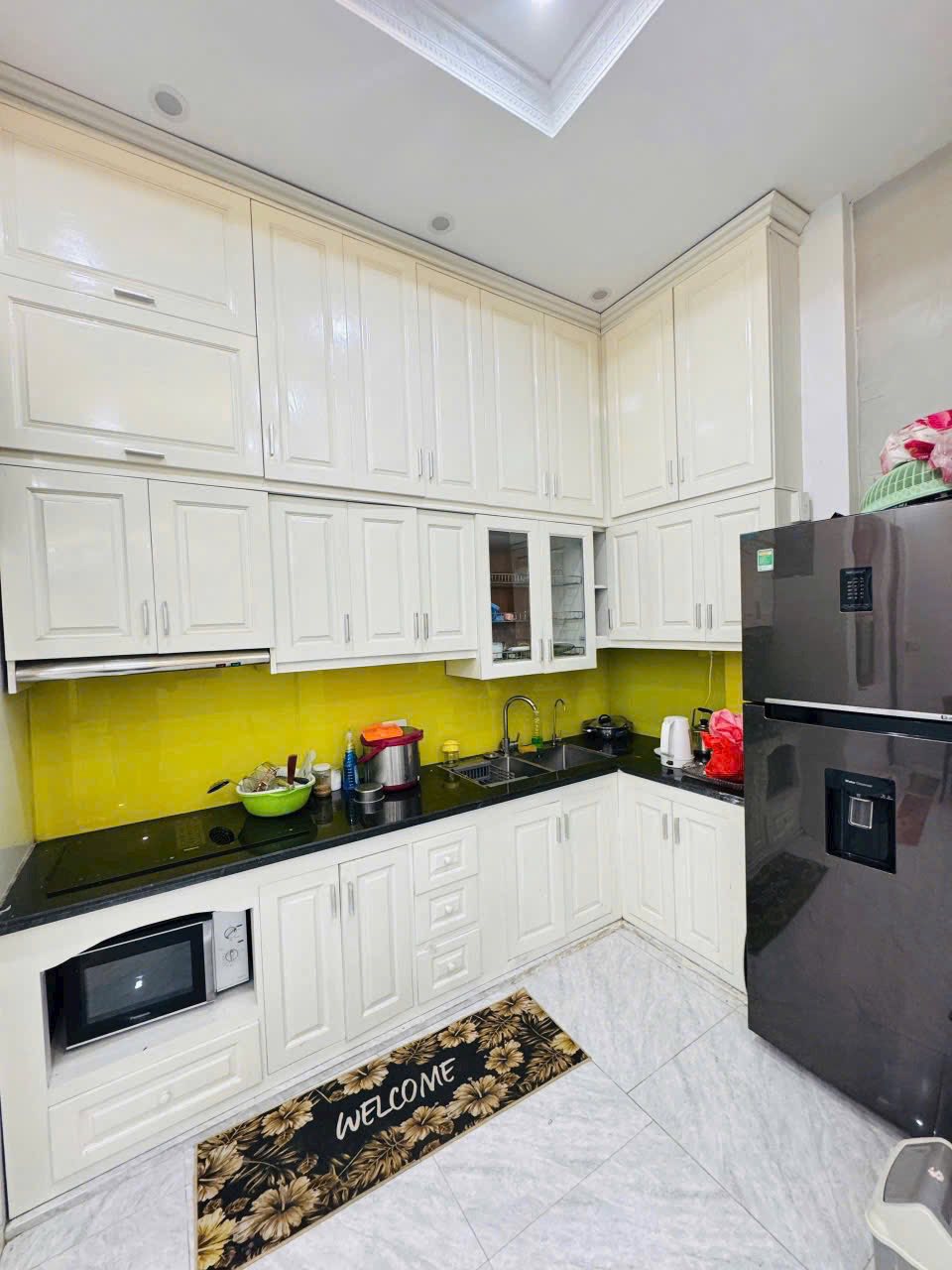 Bán căn nhà 3 tầng mặt phố KĐT Bắc Nguyễn Lương Bằng, TP HD, 63m2, mt rộng, chỉ 4.3x tỷ 10