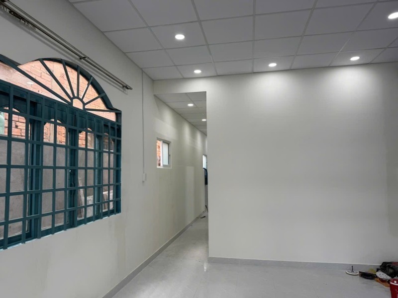 Bán nhà đường số 11, Linh Trung,Thủ Đức, TP HCM. DT 88m2, cấp 4, sổ hồng.  Giá 5.95  tỷ, 2PN - 2