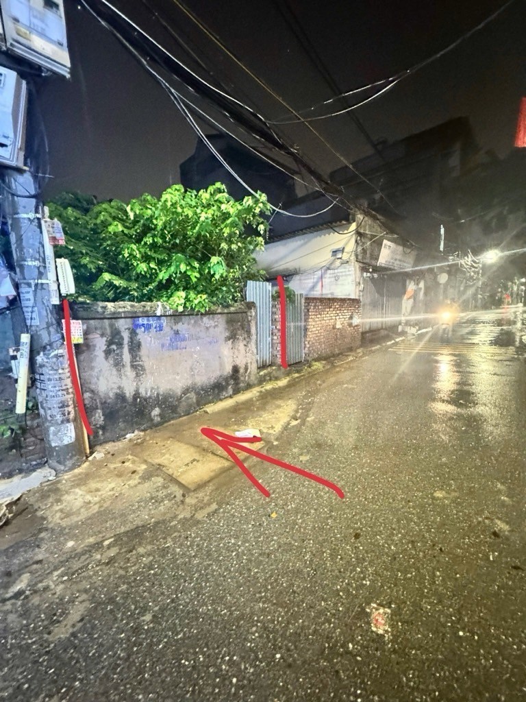 Bán đất ngõ 264 Ngọc Thuỵ 118m oto tránh kinh doanh thông hồng tiến chỉ 17 tỷ còn tl 2