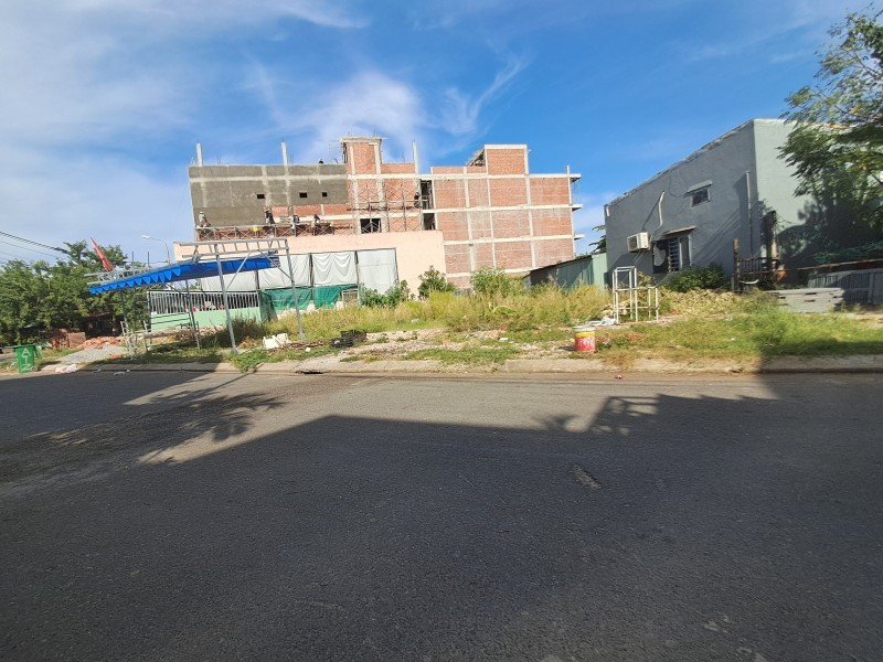 Đất MT Khuê Mỹ Đông 1, 114.8m2, ngang 5m, sát biển Mỹ Khê, giá 16.4 tỷ