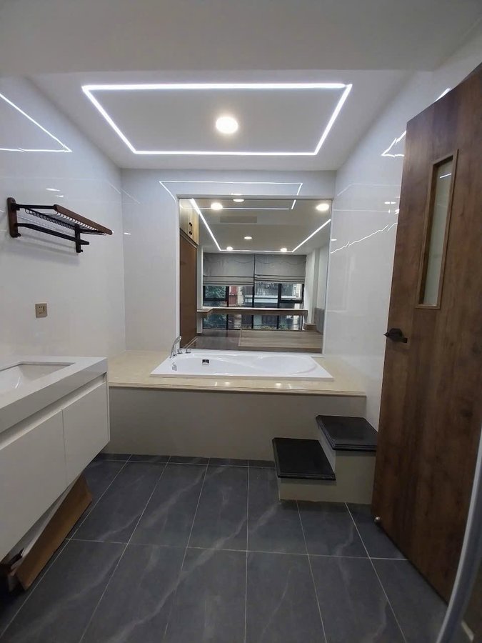 Bán Nhà Thịnh Liệt 45m2.  6 tầng. mặt tiền 3.5m. giá 19.5 Tỷ Hoàng Mai Hà Nội 3