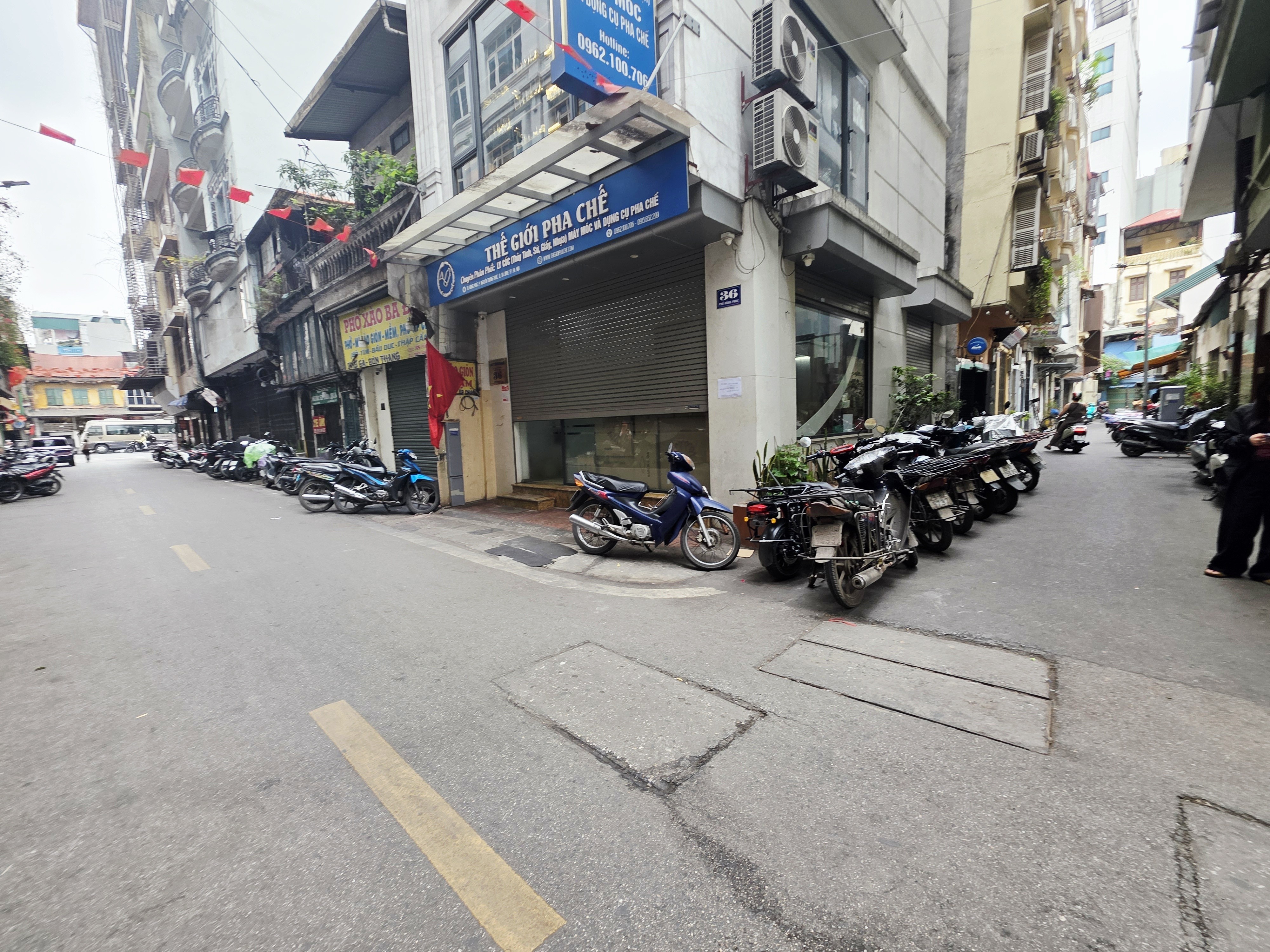 Bán nhà Hồng Phúc 44m2. 6 tầng. mặt tiền 3.5m. giá 15 tỷ Ba Đình Hà Nội 2