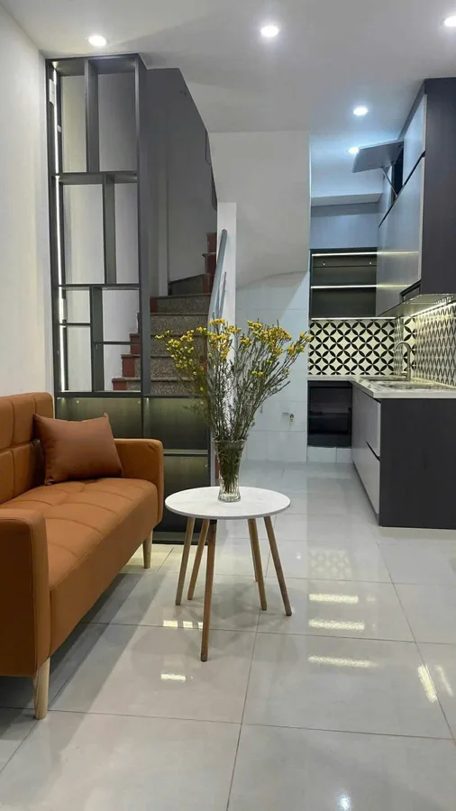 CẦN BÁN GẤP-NHÀ MẶT NGÕ-CÁCH 10M RA PHỐ GIẢNG VÕ-18M 4T-Ở NGAY-TIỆN ÍCH NGẬP TRÀN