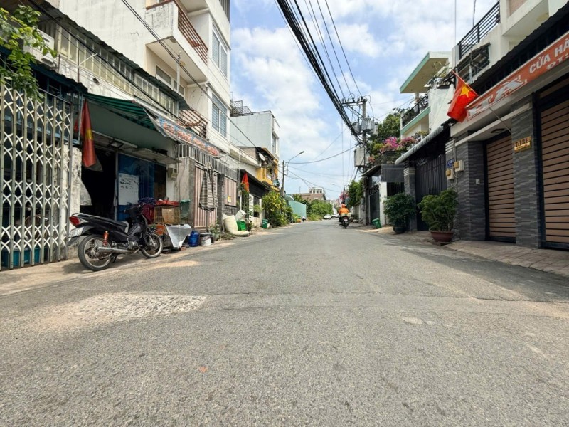 Bán nhà mặt phố đường 182, Q9, Thủ Đức, TP HCM. DT 110m2, 4PN, SH, 7.15 tỷ 5