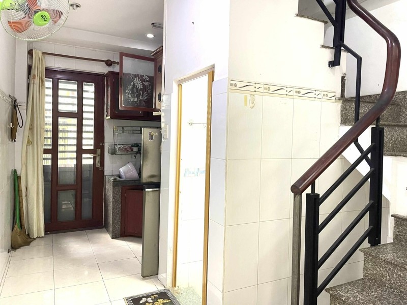 NHÀ 2 MẶT TIỀN BÙI XUÂN PHÁI– GẦN ĐH CÔNG THƯƠNG– 3 TẦNG – CHỈ 5 TỶX 4