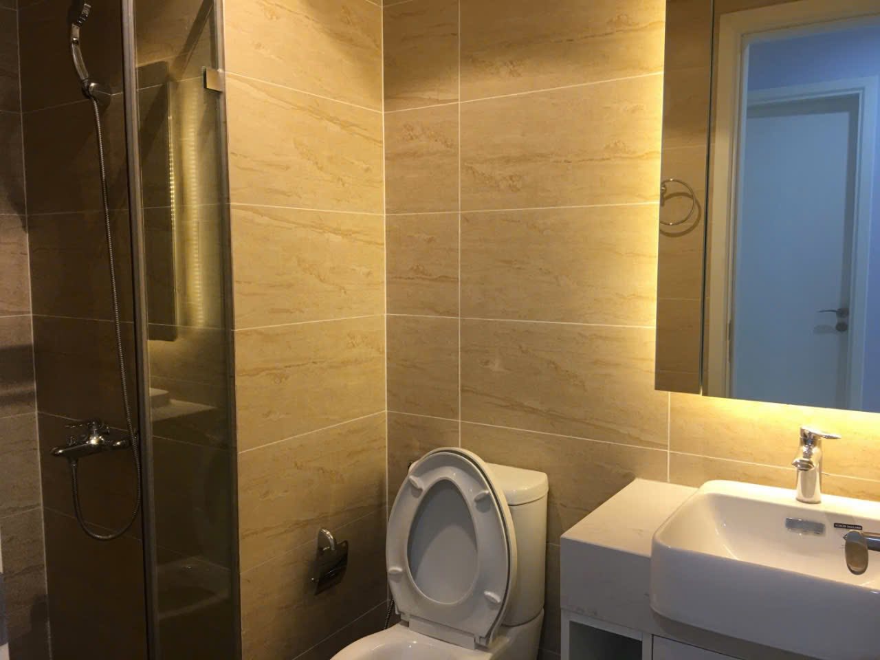 HÀNG KHAN HIẾM - căn 2PN, DT 79m2 view thành phố tại Vinhomes D'Capitale/ C7-  giá  9.x TỶ 4