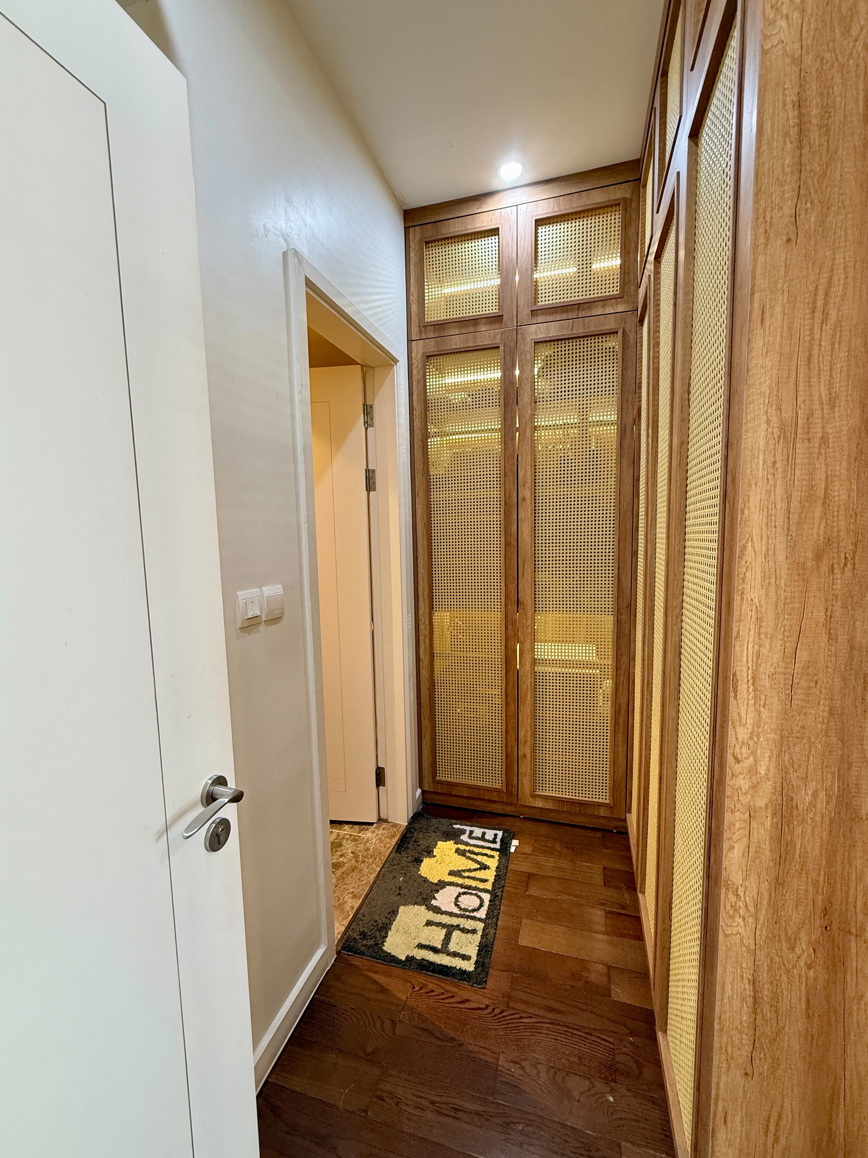 Cần bán Căn hộ chung cư dự án Vinhomes D'Capitale, Diện tích 73m², Giá 8.9 Tỷ 7