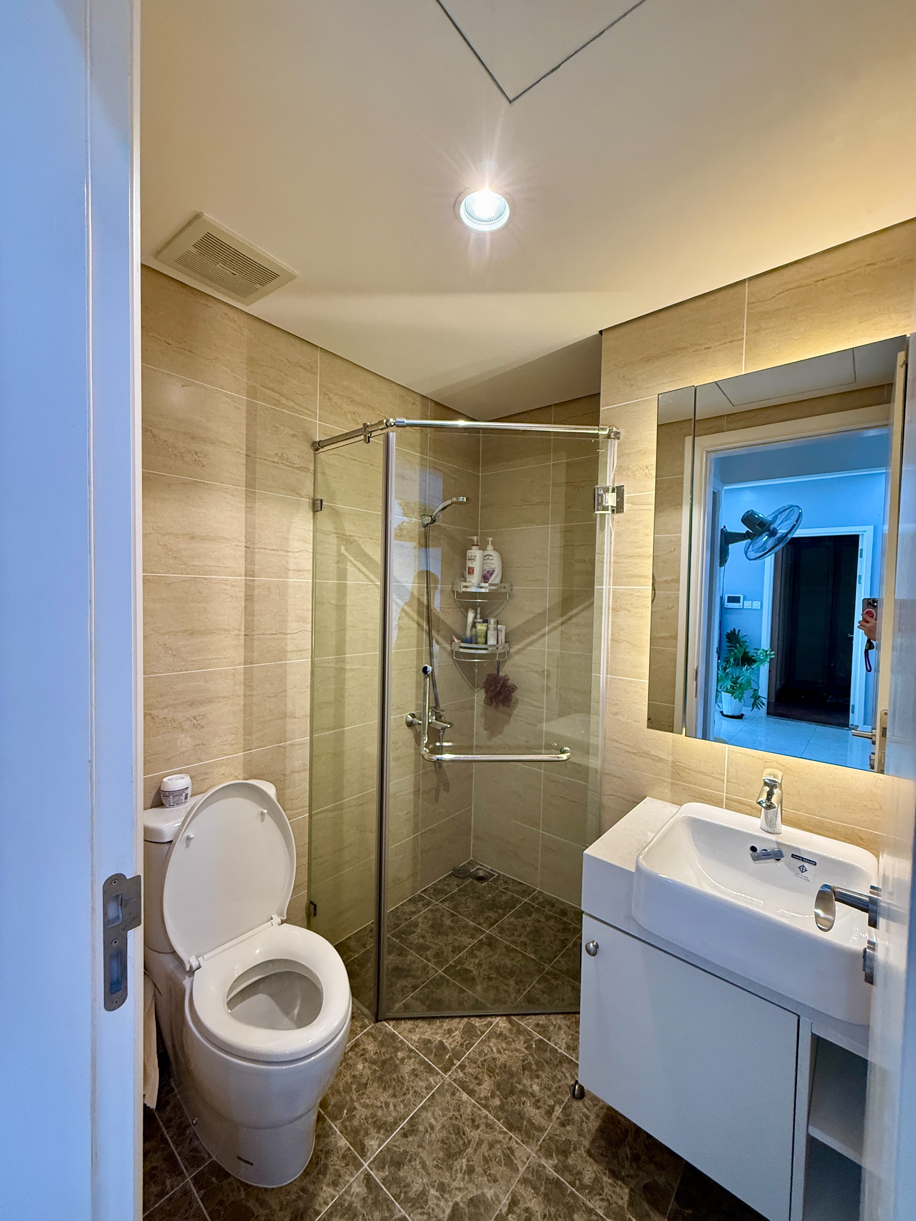 Cần bán Căn hộ chung cư dự án Vinhomes D'Capitale, Diện tích 73m², Giá 8.9 Tỷ 12