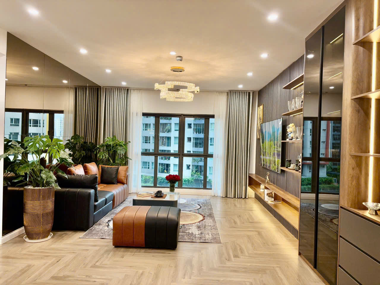 BÁN CĂN 3PN rộng 116m2 tại tòa D MULBERRY LANE, giá 8.2 tỷ 3