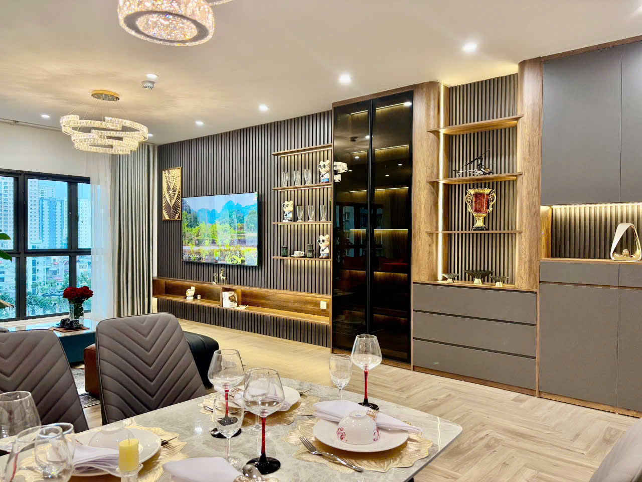 BÁN CĂN 3PN rộng 116m2 tại tòa D MULBERRY LANE, giá 8.2 tỷ 6