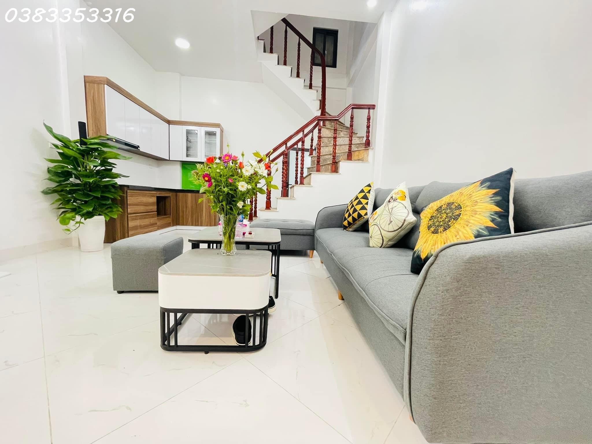 Bán nhà PHÚC LỢI NGÕ TO NHƯ PHỐ, MT 4m 5 TẦNG, HƠN 5TỶ