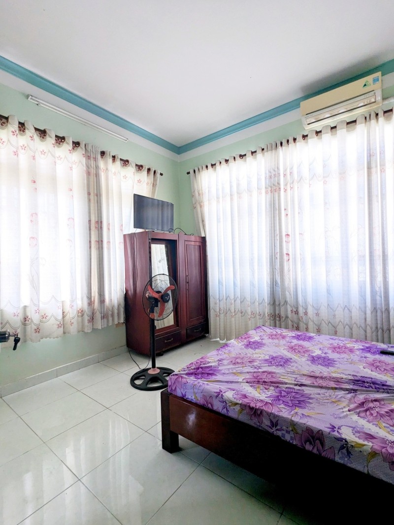 Bán nhà đường 160, Tăng Nhơn Phú A, Q9, Thủ Đức, TP HCM. DT 105m2, 3 tầng, 8PN. Giá  7.55  tỷ, 3