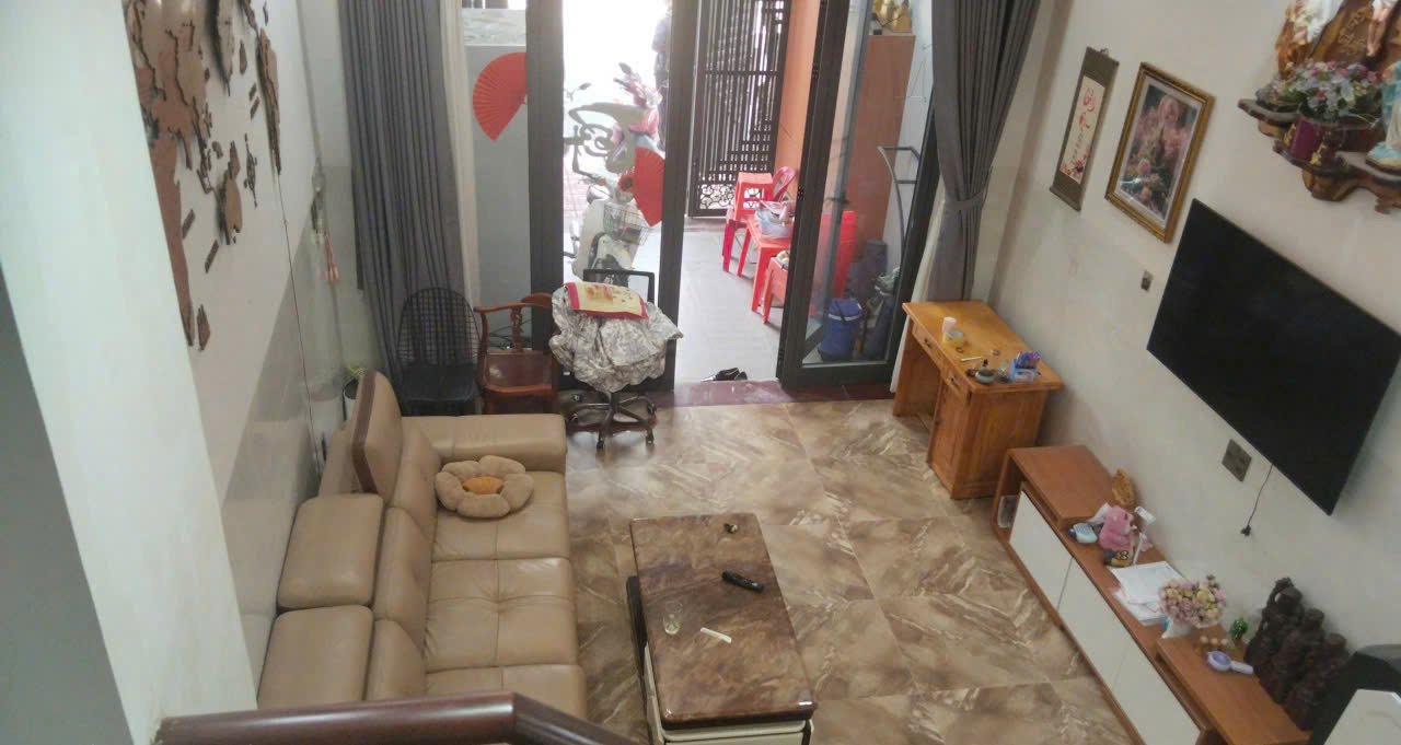 Nhà mặt tiền đường 12 Tam đa DT 56m, 4 tầng giá tốt 5