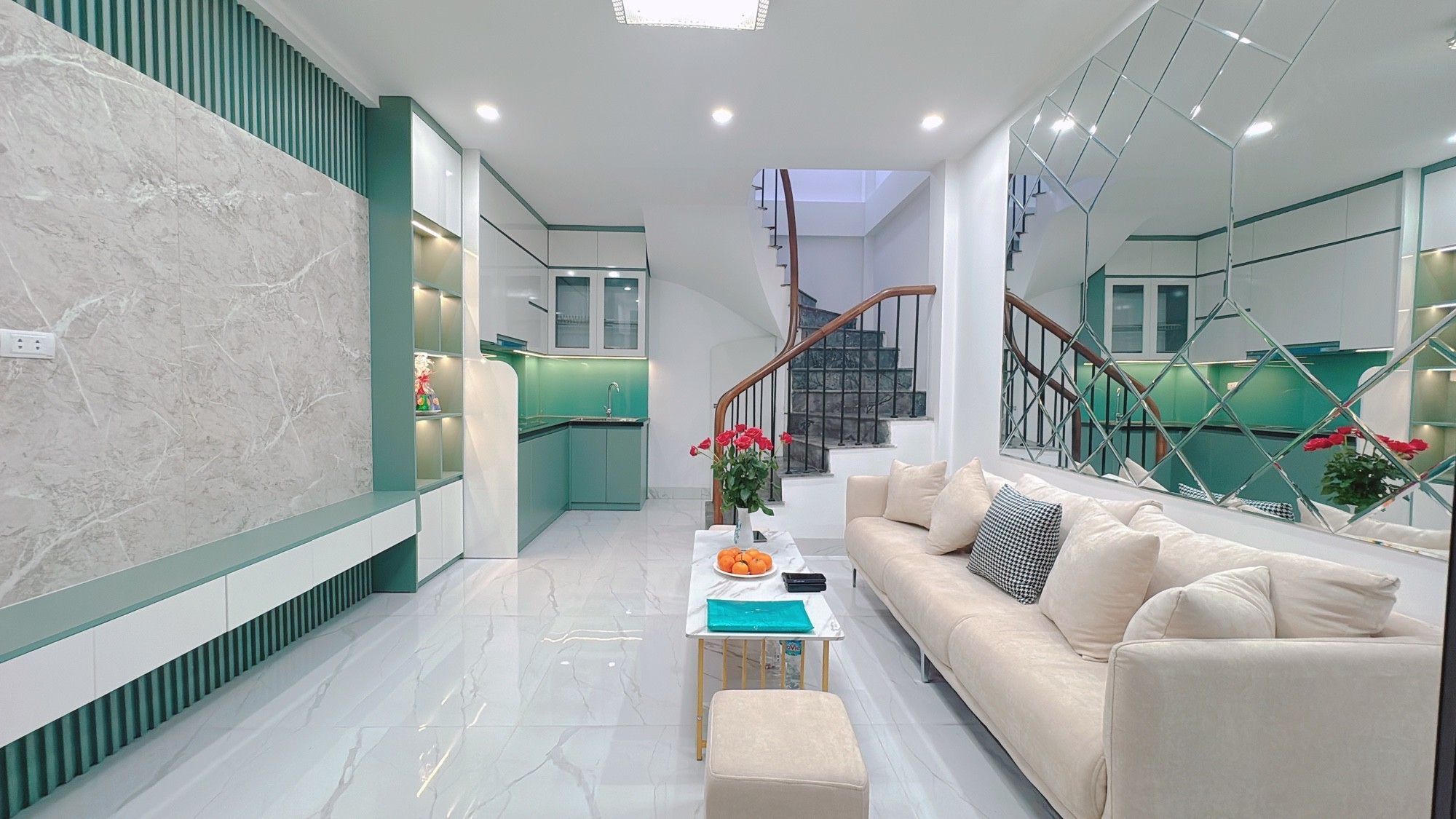 Bán Nhà Vĩnh Hưng Vĩnh Hưng 22/28m2.  6 tầng. mặt tiền 3.8m. giá 6.98 Tỷ Hoàng Mai Hà Nội 2