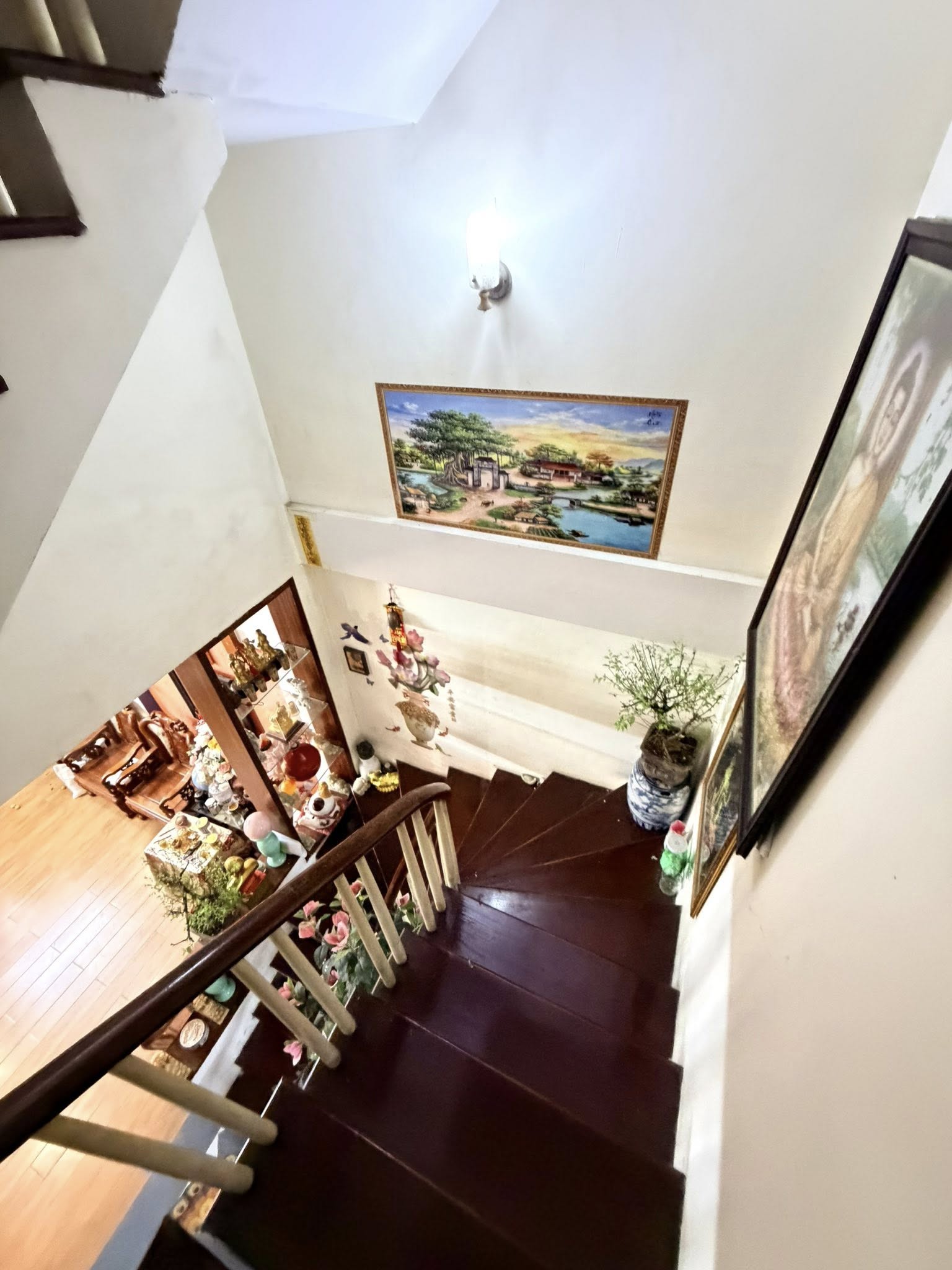 Bán nhà 5 tầng 58 m2, ngõ đẹp 145 Quan Nhân 2