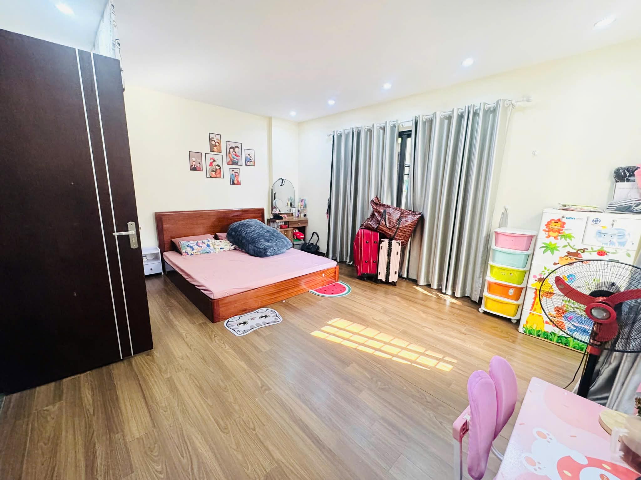 bán nhà Ngọc Thuỵ, 3 ngủ khép kín, trong đê, ôtô đỗ cửa, chỉ 8.6 tỷ 4