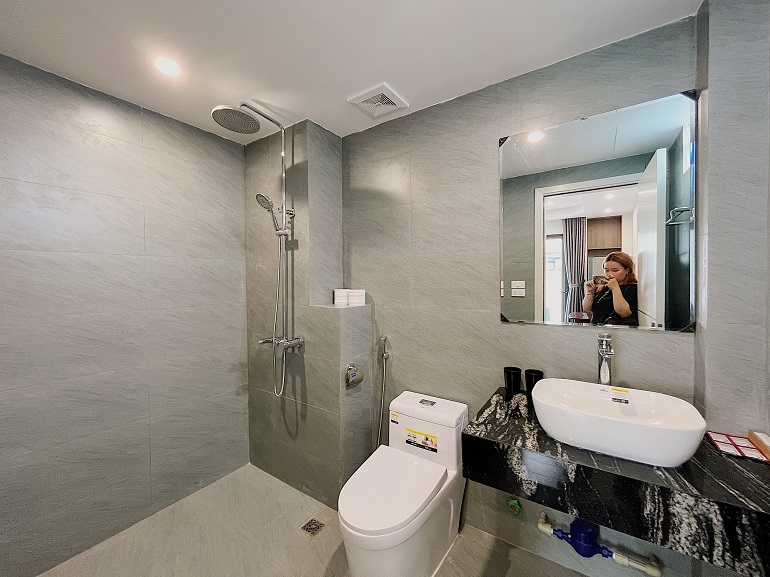 Cho thuê Căn hộ chung cư đường Lạc Long Quân, Phường Nhật Tân, Diện tích 50m², Giá 10.4 Triệu/tháng 6