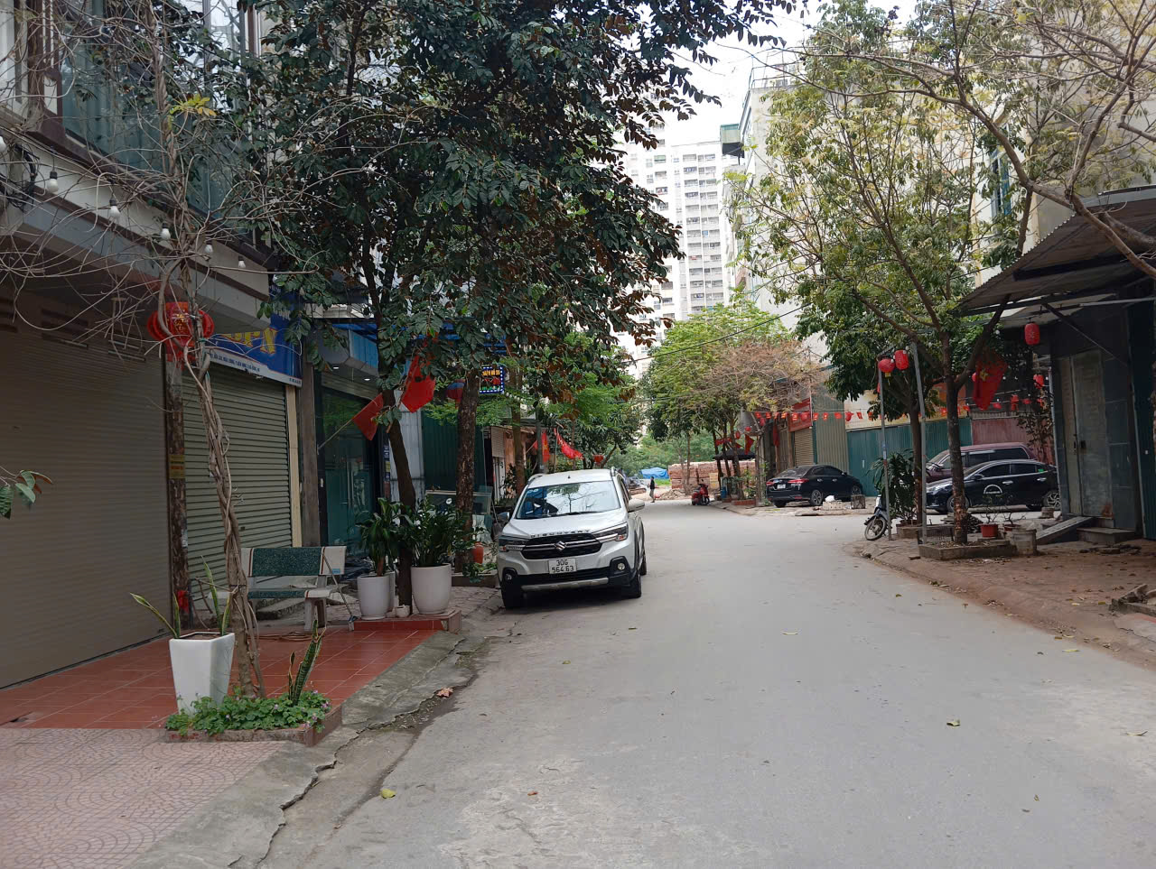 CC bán đất LK18 DV1 Đìa Lão mặt sau đường Hoàng Công, ô tô tránh cạnh Mipec 50m2 chỉ 13.x tỷ.