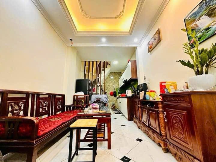 Bán Nhà Tân Mai 27m2. 4 tầng. mặt tiền 3m. giá 8.3 Tỷ Hoàng Mai Hà Nội 5