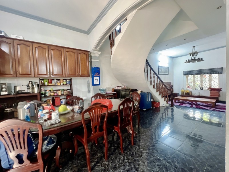 Bán nhà mặt phố đường số 23, Hiệp Bình Chánh, Thủ Đức, TP HCM. DT 129m2, 3 tầng, 6PN, 16.4 tỷ, 2