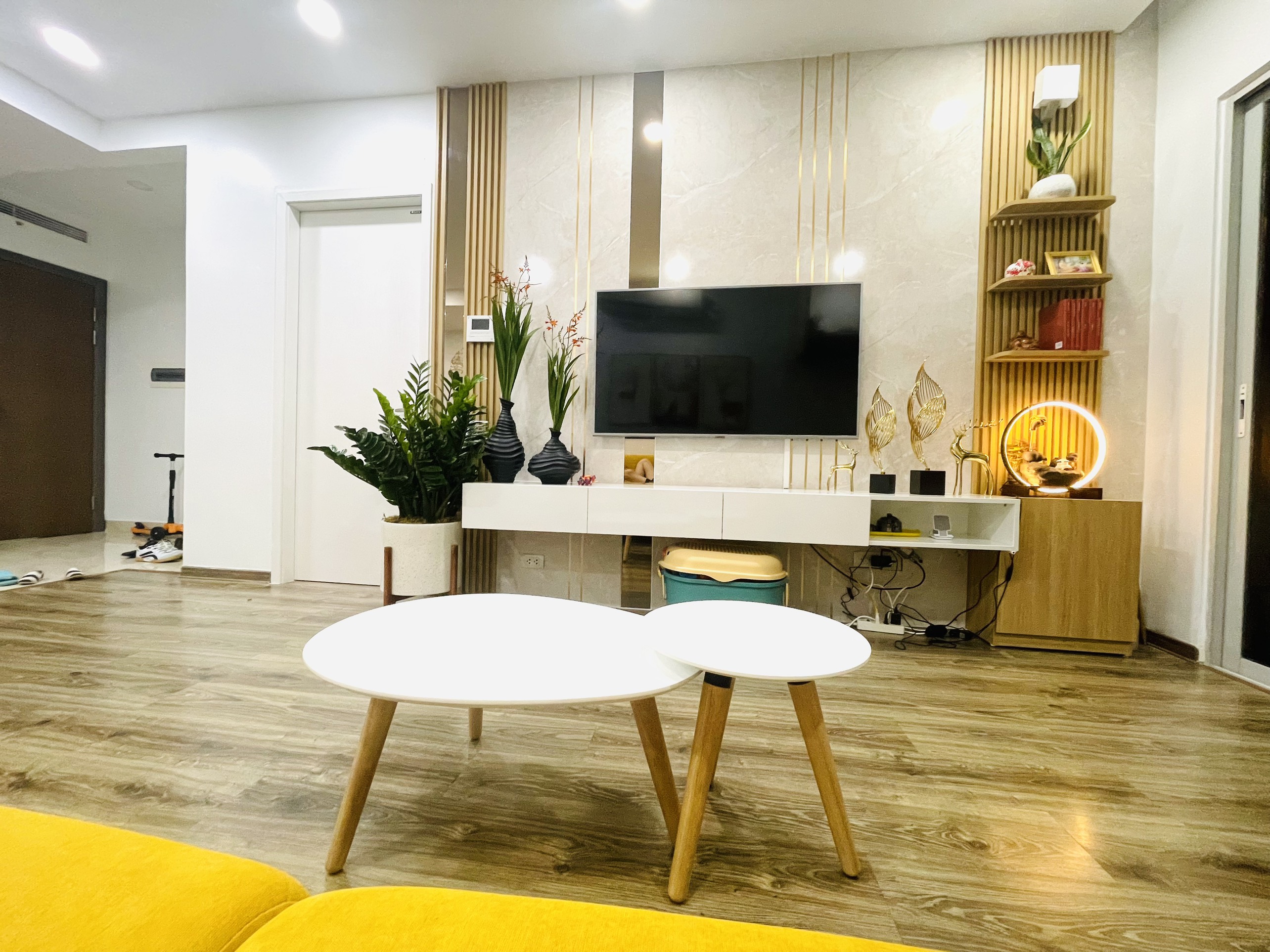 CẦN BÁN GẤP – Căn hộ 2 ngủ Ecolife Capitol, full đồ, giá 6.9x tỷ 5