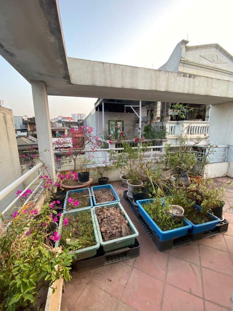 NGỌC LÂM – VIEW CÔNG VIÊN – DIỆN TÍCH LỚN 80M² – MẶT TIỀN 5.4M – 4 TẦNG – 19.99 TỶ  HÀNG HIẾM LONG 4