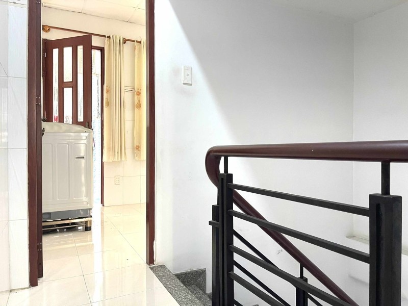 NHÀ 2 MẶT TIỀN BÙI XUÂN PHÁI– GẦN ĐH CÔNG THƯƠNG– 3 TẦNG – CHỈ 5 TỶX 3