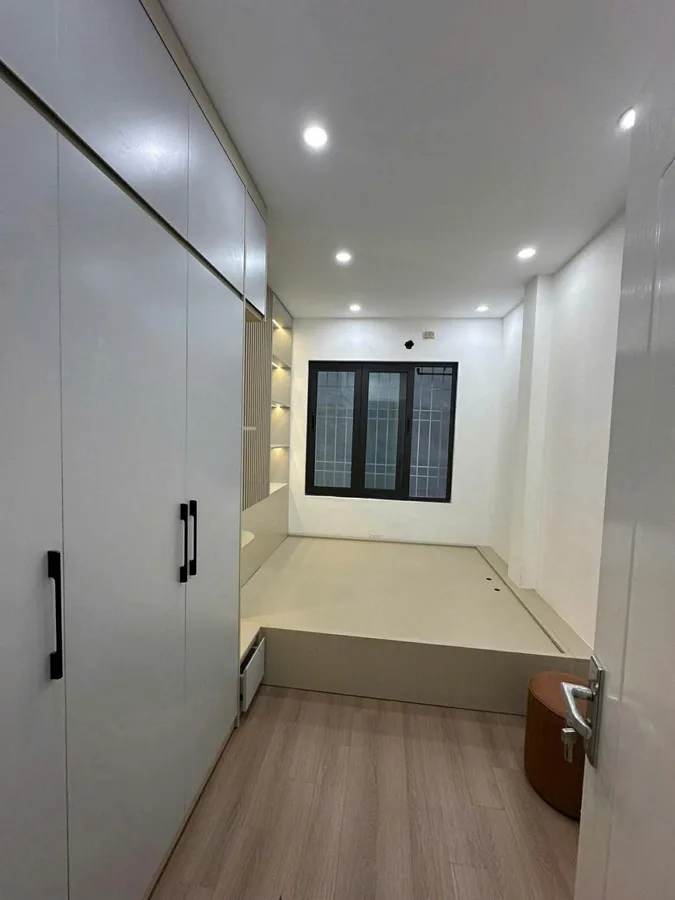 CẦN BÁN GẤP-NHÀ MẶT NGÕ-CÁCH 10M RA PHỐ GIẢNG VÕ-18M 4T-Ở NGAY-TIỆN ÍCH NGẬP TRÀN 2