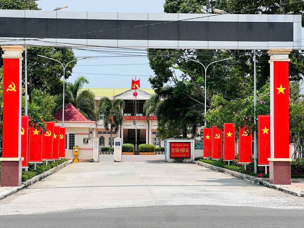 Cần bán Đất đường 44B, Xã Long Mỹ, Diện tích 230m², Giá 1.4 Tỷ 2