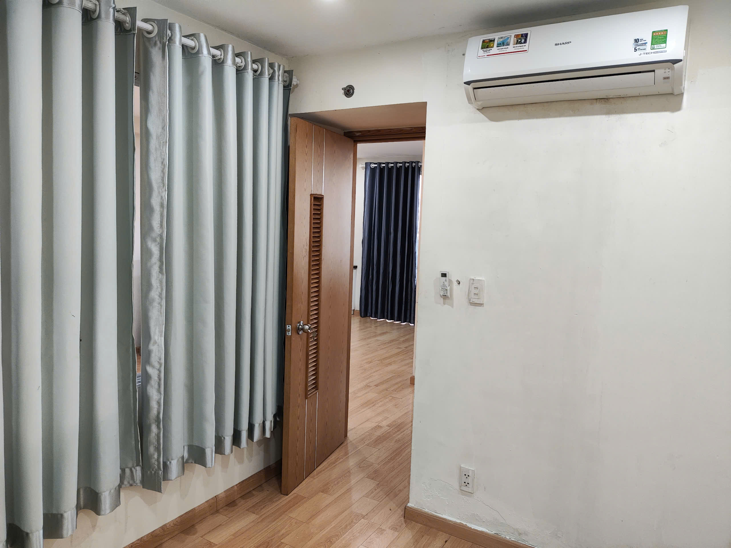 Cần Cho thuê căn hộ Starlight Quận 6, Dt : 67m2, 2PN, Giá : 8.5 tr/th 3