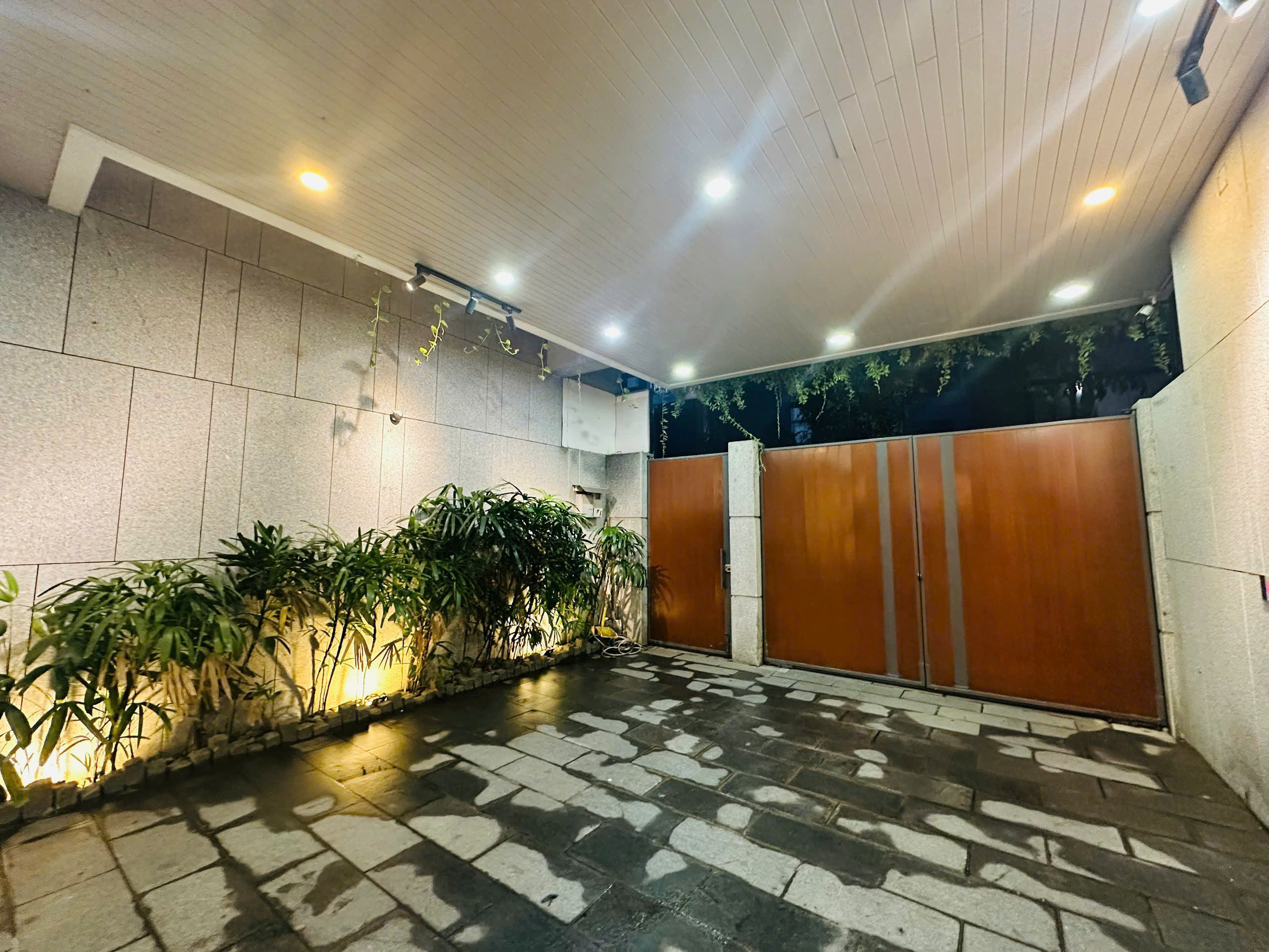 26,5 tỷ/137m2,Nhà 3 Tấm.Đường Nại Nam 8, sát vòng quay mặt trời Đà Nẵng 3