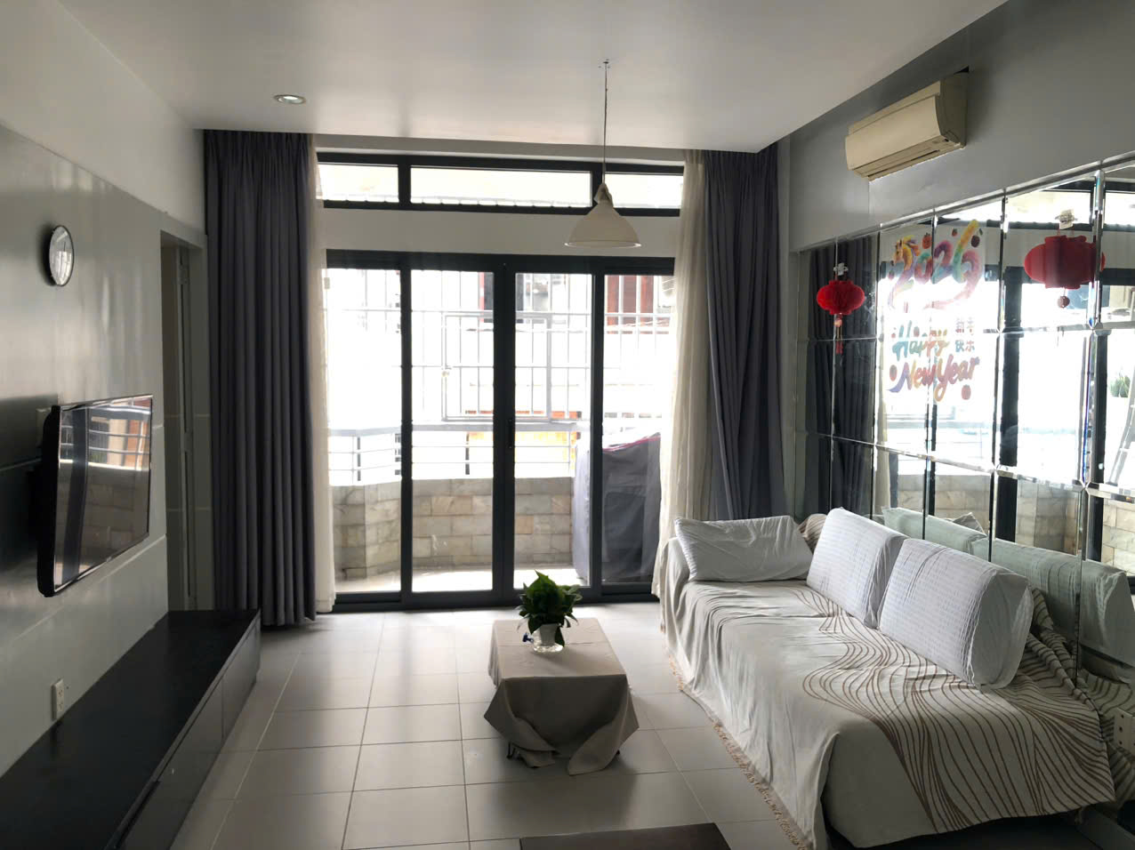 Cho thuê C ăn hộ Phan Văn Trị Quận 5, Dt : 67 m2, 2PN, Giá : 11.5 tr/t