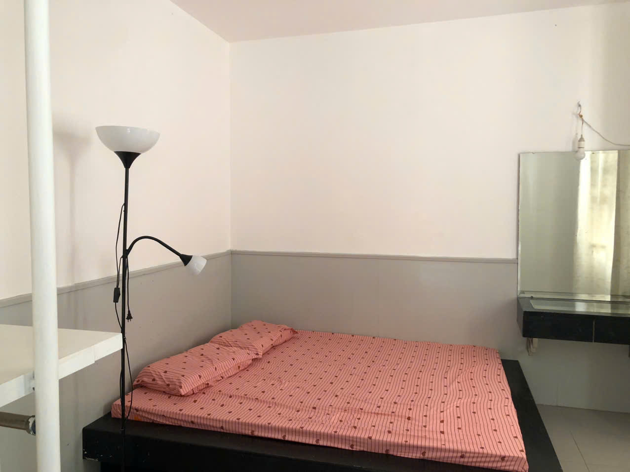 Cho thuê C ăn hộ Phan Văn Trị Quận 5, Dt : 67 m2, 2PN, Giá : 11.5 tr/t 3